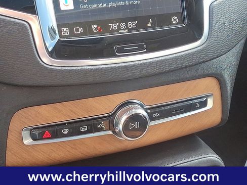 Certified 2023 Volvo XC90 B5 Plus w/ Protection Package Premier image 17