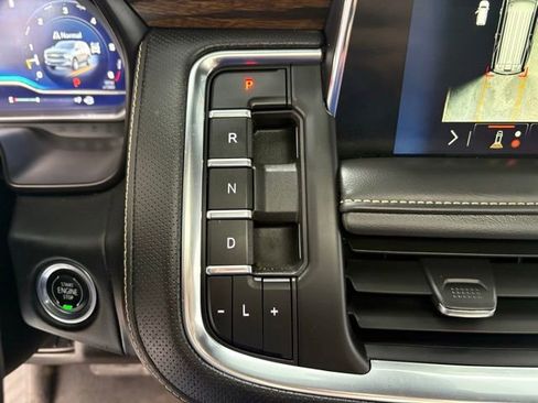 Used 2023 Chevrolet Tahoe Premier w/ Advanced Technology Package image 20