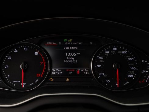 Used 2024 Audi Q5 2.0T Premium w/ Convenience Package image 38