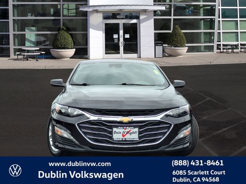 Used 2023 Chevrolet Malibu LT w/ LPO, Floor Liner Package image 2