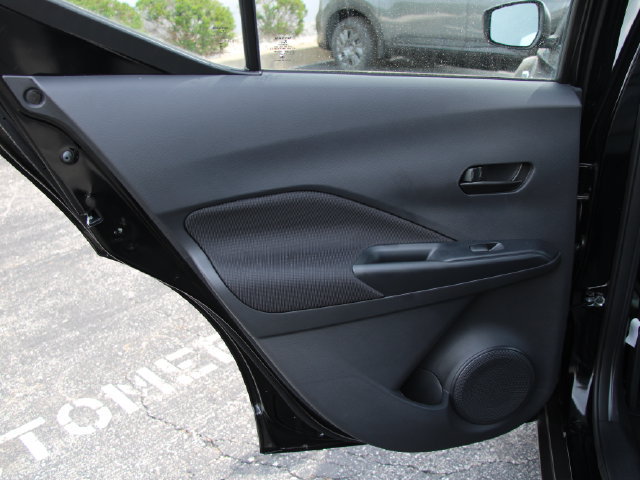 Certified 2025 Nissan Kicks Play S FWD image 23