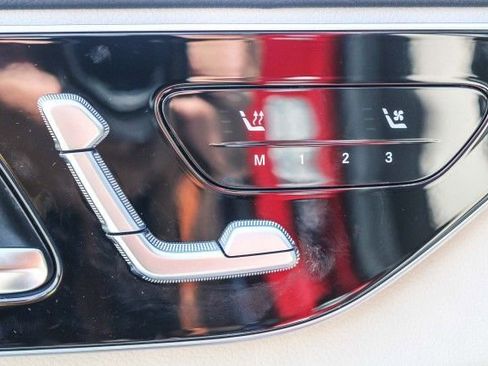 New 2025 Mercedes-Benz C 300 4MATIC Sedan image 21