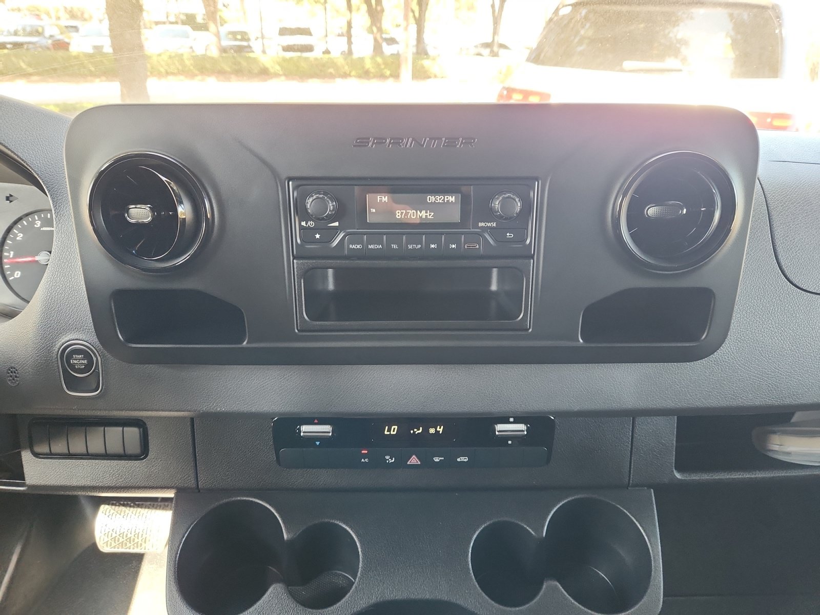 Used 2022 Mercedes-Benz Sprinter 2500 image 13
