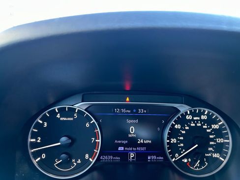 Used 2023 Nissan Altima 2.5 SV image 14