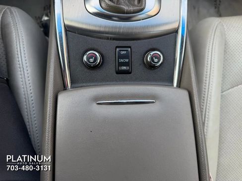 Used 2012 INFINITI G37 x Sedan w/ Premium Pkg image 9