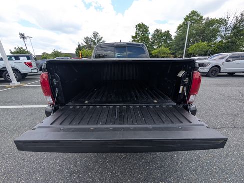Used 2019 Toyota Tacoma SR RWD image 12