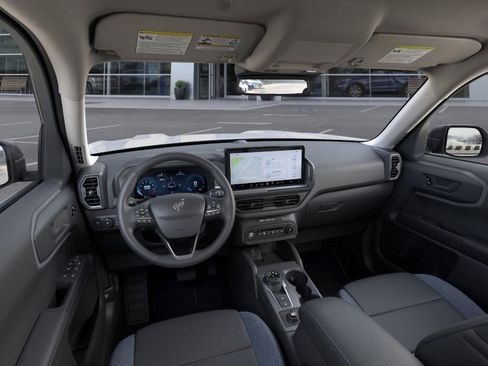 New 2025 Ford Bronco Sport Outer Banks image 9