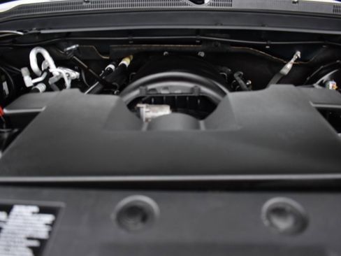 Used 2020 Chevrolet Tahoe LT w/ Luxury Package image 15