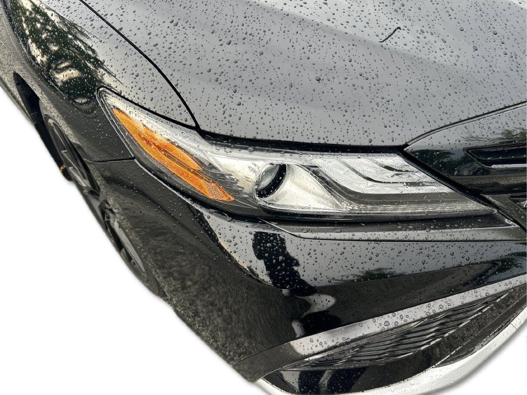 Used 2021 Toyota Camry XSE w/ Cold Weather Package FWD image 33