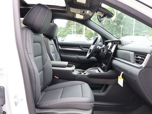New 2027 GMC Terrain Elevation w/ Elevation Premium Package AWD/4WD image 35
