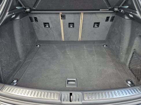 Certified 2026 Porsche Macan AWD/4WD image 31