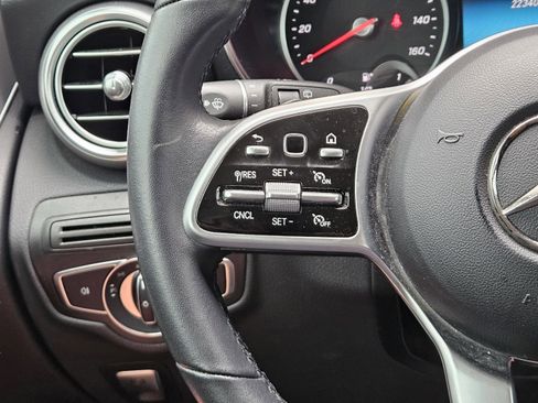 Used 2022 Mercedes-Benz GLC 300 image 23