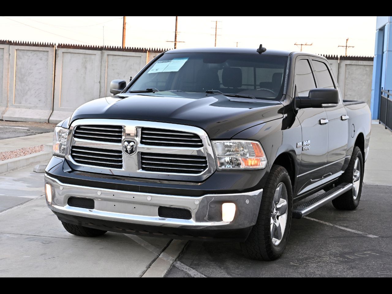 Used 2017 RAM 1500 Big Horn AWD/4WD image 1