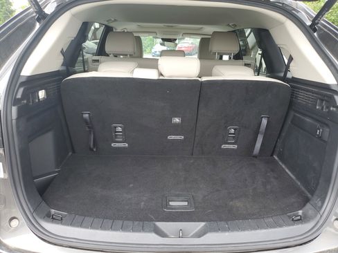 Used 2024 MAZDA CX-90 Plug-In Hybrid w/ Preferred image 9