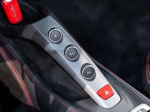 Certified 2019 Ferrari 488 Spider RWD image 38