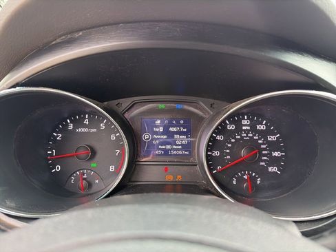 Used 2018 Kia Sedona LX w/ LX Essentials Premium Package image 13