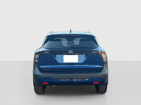 New 2026 Nissan Kicks SV FWD image 4