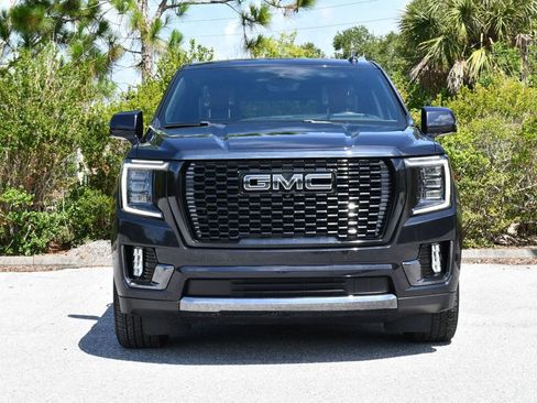 Used 2023 GMC Yukon Denali Ultimate AWD/4WD image 39