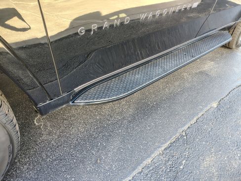 New 2026 Jeep Grand Wagoneer 4WD image 6