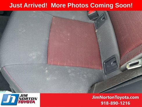 Used 2024 Toyota Corolla SE image 10