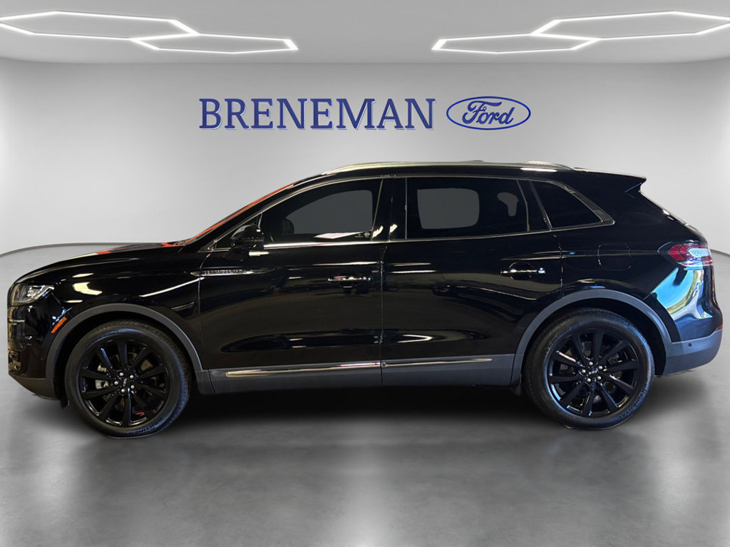 Used 2020 Lincoln Nautilus Reserve AWD/4WD image 11