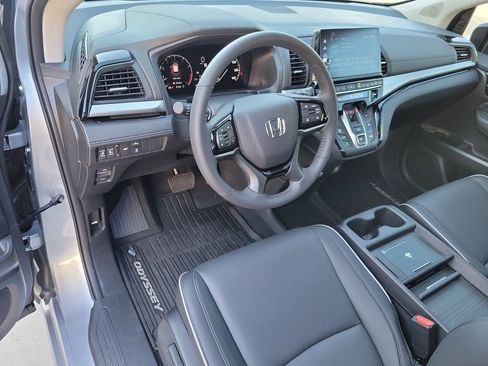 Certified 2026 Honda Odyssey Touring image 24