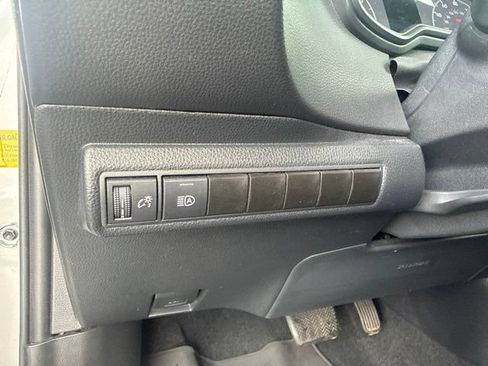 Used 2024 Toyota Corolla SE FWD image 26