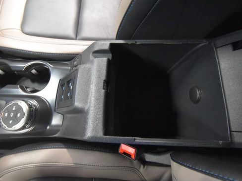 Used 2024 Ford Bronco Wildtrak AWD/4WD image 19