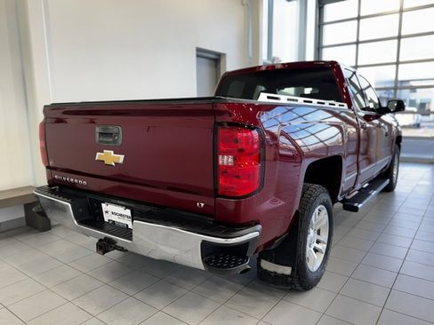 Used 2018 Chevrolet Silverado 1500 LT w/ All Star Edition image 34