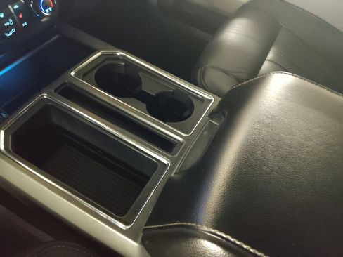 Used 2020 Ford F150 XLT w/ Equipment Group 302A Luxury image 26