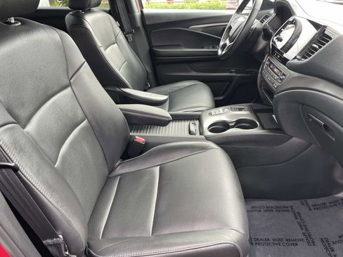 Used 2023 Honda Passport EX-L image 28