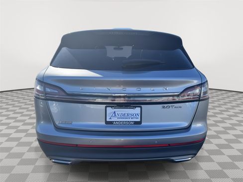 Used 2020 Lincoln Nautilus Reserve image 6