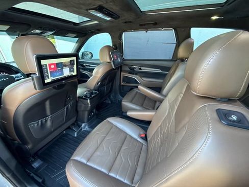 Used 2022 Kia Telluride SX w/ SX Prestige Package AWD/4WD image 46