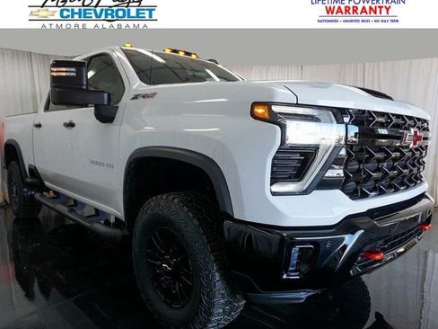 New 2026 Chevrolet Silverado 2500 ZR2 image 1