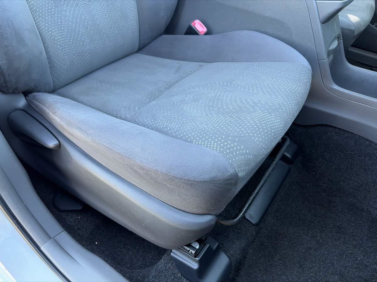 Used 2012 Toyota Prius V Three FWD image 28