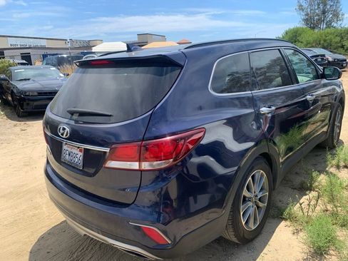 Used 2018 Hyundai Santa Fe SE FWD image 5