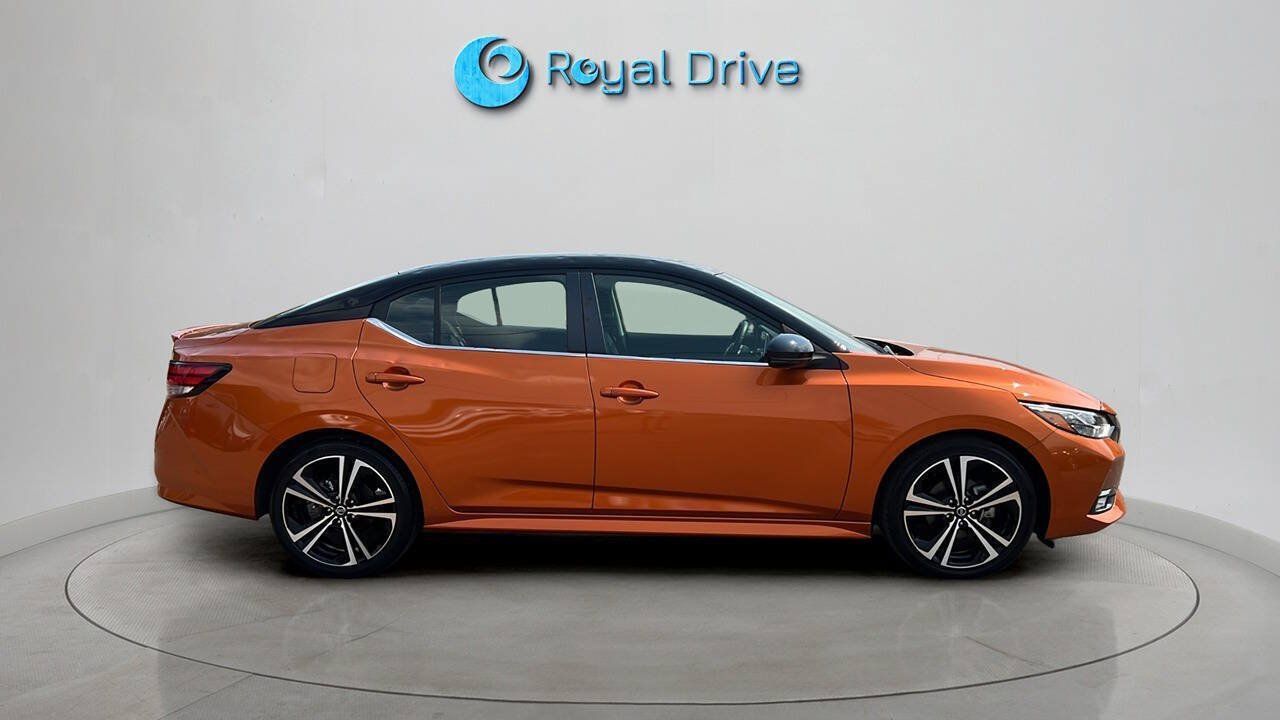 Used 2022 Nissan Sentra SR FWD image 7