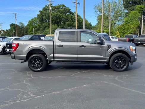 Used 2022 Ford F150 XL w/ STX Black Appearance Package image 4