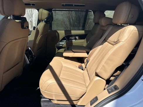 New 2026 Land Rover Range Rover Long Wheelbase SE AWD/4WD image 20