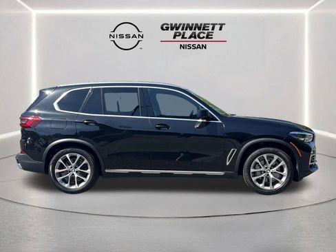 Used 2019 BMW X5 xDrive40i w/ Premium Package 2 AWD/4WD image 29