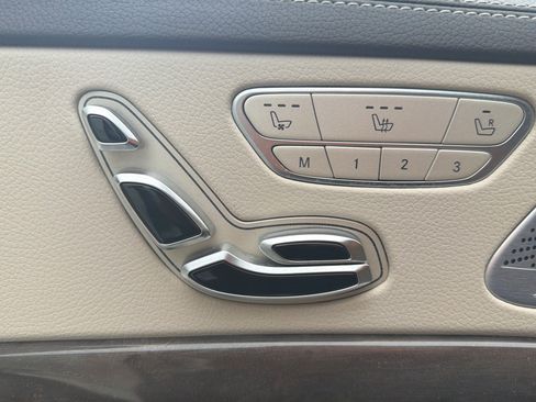 Used 2020 Mercedes-Benz S 560 Sedan image 14