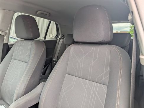Used 2019 Chevrolet Trax LT FWD image 12