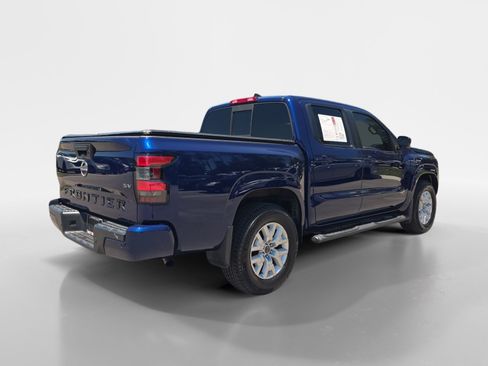 Certified 2022 Nissan Frontier SV w/ Technology Package RWD image 6