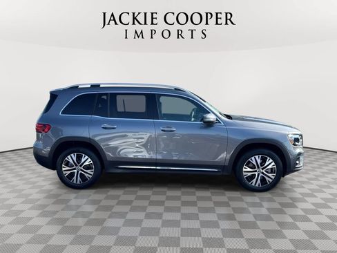 New 2026 Mercedes-Benz GLB 250 4MATIC image 6