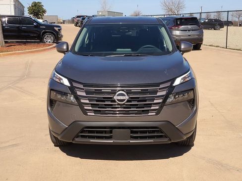 New 2026 Nissan Rogue SV image 5