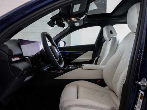 New 2026 BMW 530i w/ Premium Package image 15