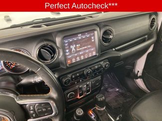 Used 2021 Jeep Gladiator Overland video 3