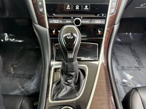 Used 2018 INFINITI Q50 Luxe w/ Essential Package (3.0T Luxe) AWD/4WD image 39