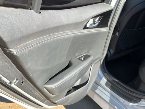 Used 2022 Kia Stinger GT-Line image 22