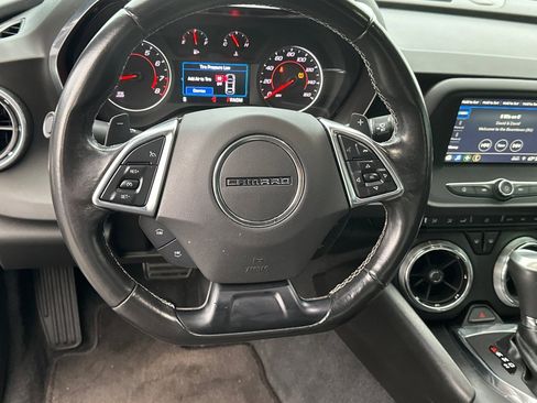 Used 2019 Chevrolet Camaro LT w/ RS Package image 17